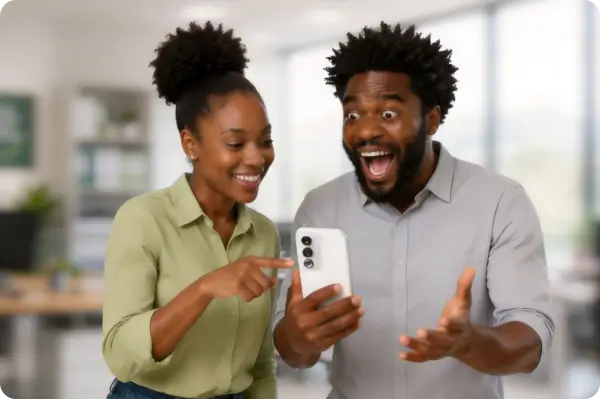 Customers discovering their new smartphone